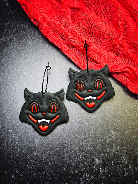Black Cat's