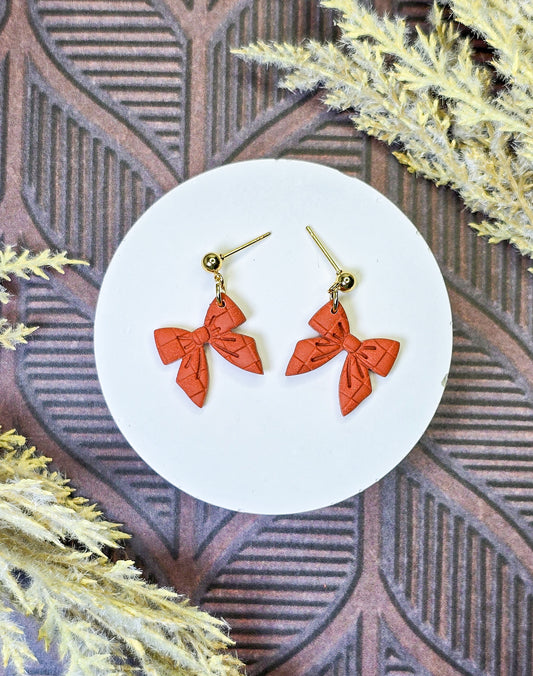 Checkered Rust Bows